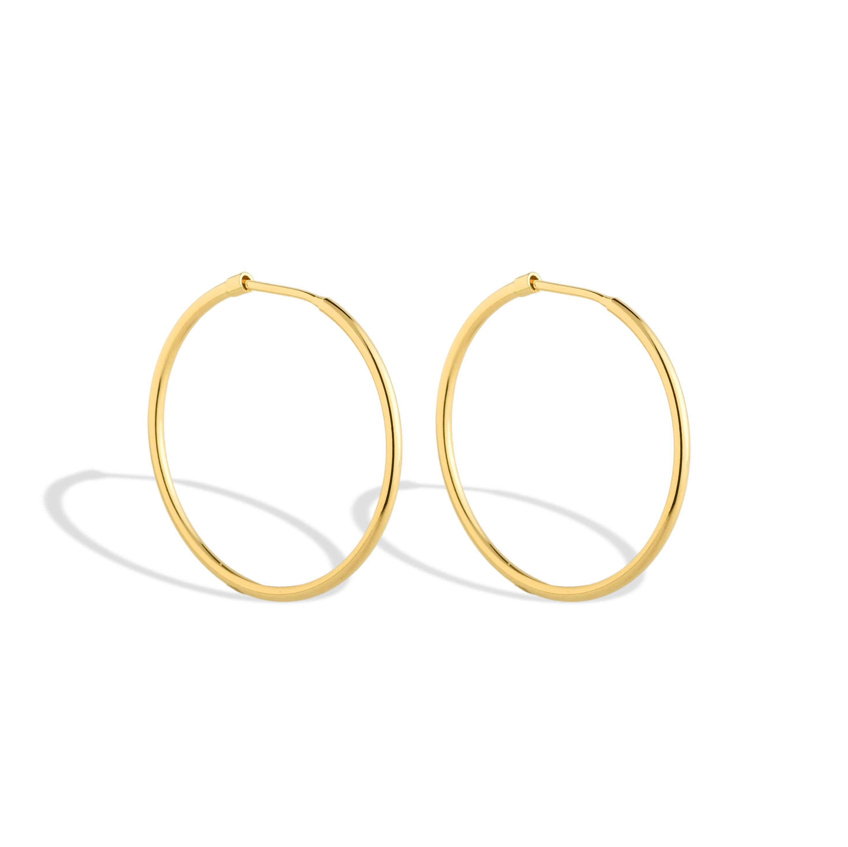 Classic Gold Hoop Earrings – Minimalist Lightweight Round Earrings for Women